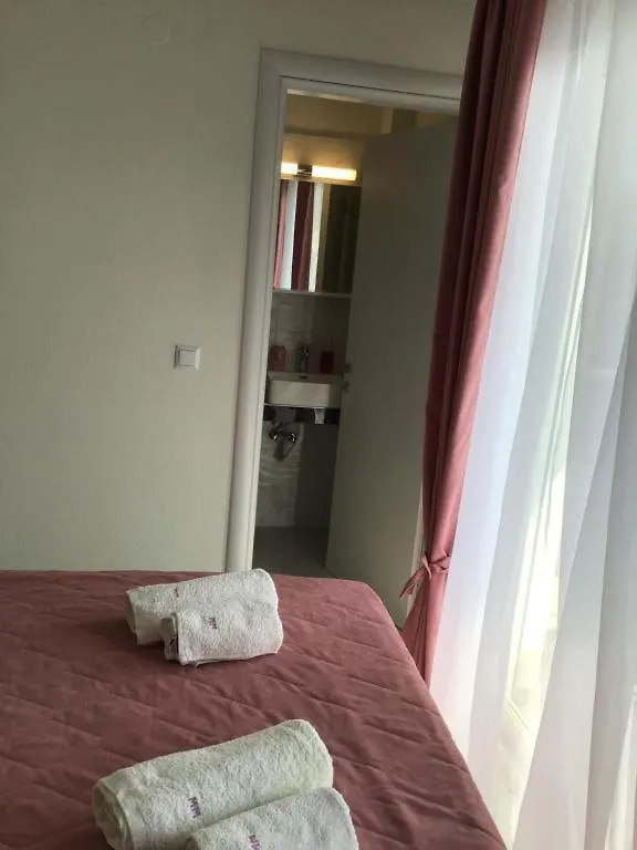 尼基季Estia House M别墅