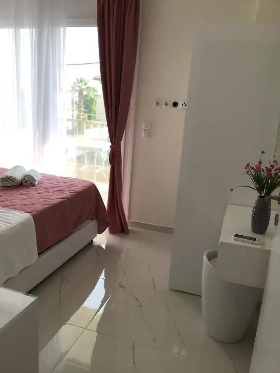 尼基季Estia House M别墅 0*, 尼基季